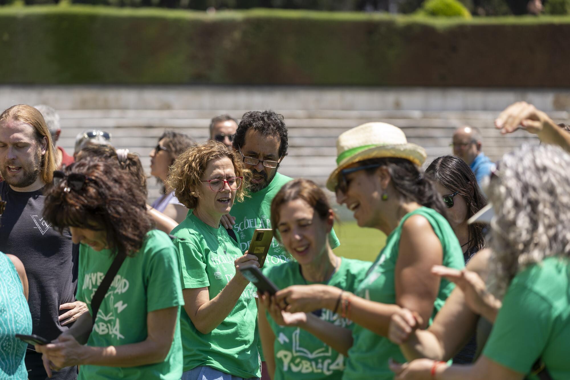 Acción universidad tesis por la pública - 10